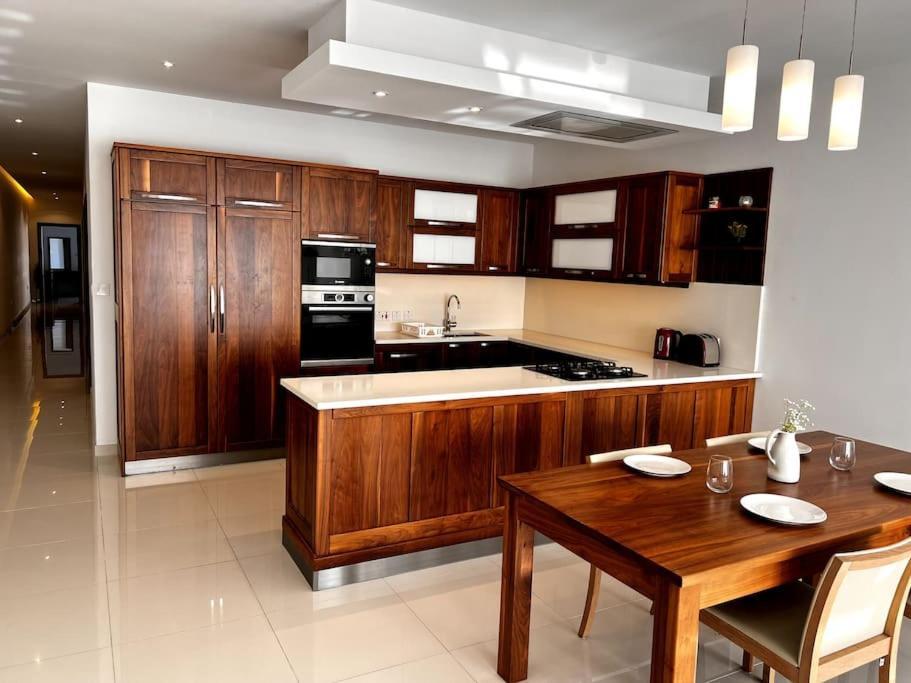 Viewline Seaview Modern 3 Bedroom Apartment Marsaxlokk Esterno foto